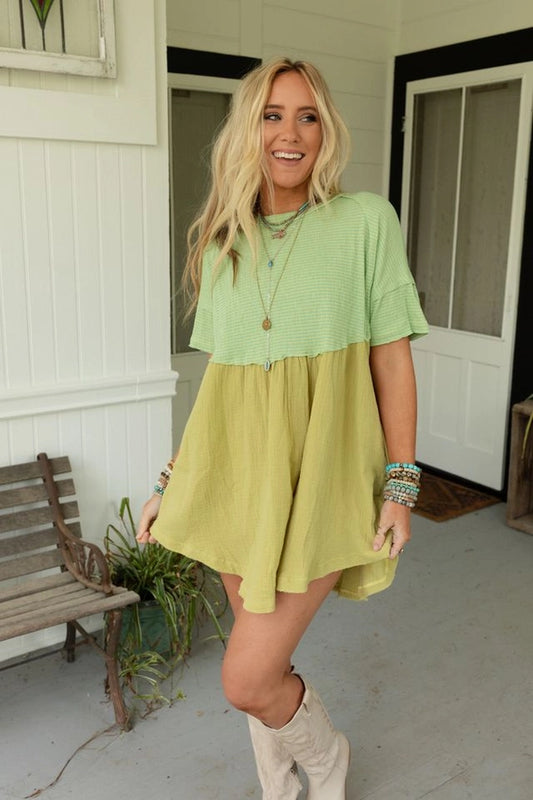 Budding Beauty Tunic Dress - Kiwi