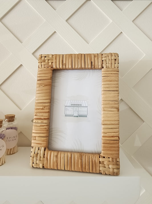 Woven Corner Rattan Photo Frames 4 x 6